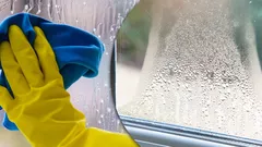 Voit unohtaa huurteiset ikkunat: yksi nokkela temppu poistaa kondenssiveden kokonaan.