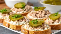 Nopea leivän päälle levitettävä 5 minuutin levite: resepti, joka pelastaa jokaisen aamun