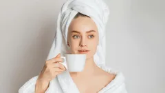 Pehmeä ei aina tarkoita hyvää: Näin pyyhkeet muuttuvat puhtaan ihon salaisiksi vihollisiksi